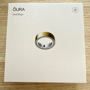 Oura Ring 4 in Gold - size 8